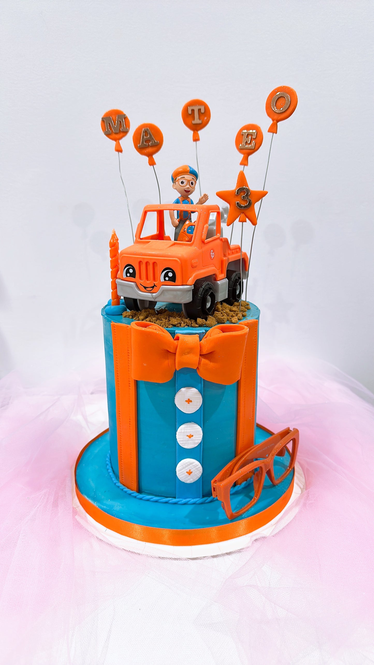 Blippi Adventure Kids Cake